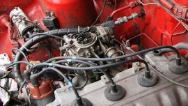 How to adjust a carburetor