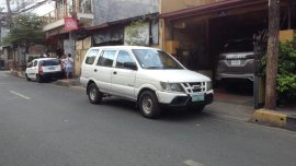 Selling 2nd Hand Isuzu Crosswind 2011 in Pasig