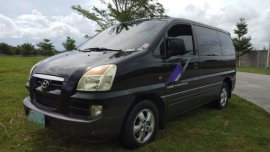 Selling 2nd Hand Hyundai Starex 2004 in Muntinlupa