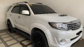 Selling Toyota Fortuner 2015 Automatic Diesel in Mabalacat