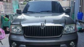 Selling 2nd Hand Lincoln Navigator 2002 in Manila