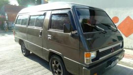 Selling 2nd Hand Mitsubishi L300 1992 Van Manual Diesel at 130000 km in Bacoor