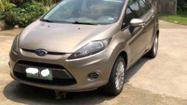 Selling 2nd Hand Ford Fiesta 2011 in Santa Maria