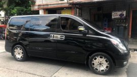 Selling 2nd Hand Hyundai Grand Starex 2010 Manual Diesel at 47000 km in Manila