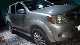 Selling 2nd Hand Toyota Hilux 2008 in Angeles