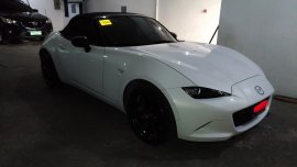 Sell White 2016 Mazda Mx-5 Convertible Automatic Gasoline 