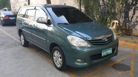 2nd Hand Toyota Innova 2010 Automatic Gasoline for sale in Taguig