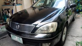 Black Nissan Sentra 2004 at 100000 km for sale in Parañaque