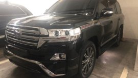 Selling Toyota Land Cruiser 2018 Automatic Diesel in San Juan