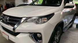 White Toyota Fortuner 2017 for sale in Quezon City