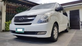 Sell 2nd Hand 2010 Hyundai Starex at 75244 km in Marikina
