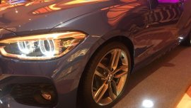 Selling 2019 Bmw 118I Hatchback for sale in Pasay