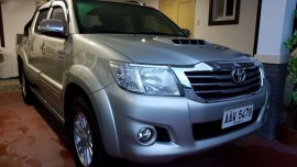 Sell 2nd Hand 2014 Toyota Hilux Manual Diesel at 60000 km in Makati