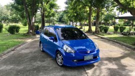 Selling Blue Honda Fit 2001 in Bulacan 