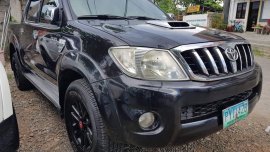Black 2010 Toyota Hilux Truck Manual Diesel for sale 