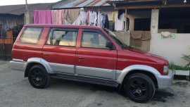 Sell Red 2000 Isuzu Hi-lander Crosswind Manual Diesel 