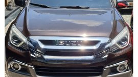 Sell 2018 Isuzu Mu-X at 4000 km 
