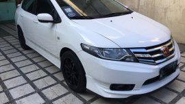 White Honda City 2012 at 76000 km for sale in Taguig 