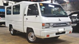 White 2016 Mitsubishi L300 Van for sale in Quezon City 