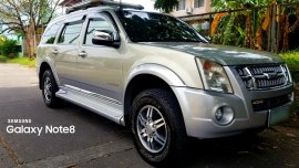 Selling 2nd Hand Isuzu Altera 2010 Automatic Diesel 