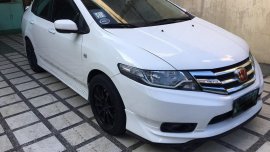 White Honda City 2012 Sedan at 70000 km for sale