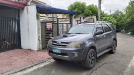 2005 Toyota Fortuner at 98000 km for sale 