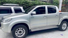 2014 Toyota Hilux Diesel Automatic for sale 