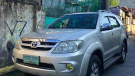 2006 Toyota Fortuner for sale in Lipa 