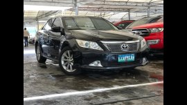 Selling 2013 Toyota Camry Sedan for sale in Makati 