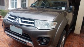 Brown Mitsubishi Montero 2014 Manual for sale in Bacoor 