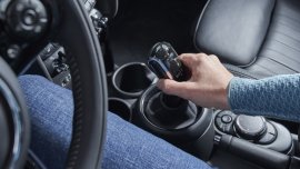 To your opinion: Pros and cons of dual clutch transmission