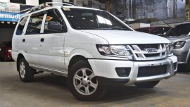 White 2017 Isuzu Crosswind Diesel Manual at 21000 km for sale 