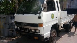 Selling Isuzu Elf 1999 Truck in Cavite 