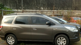 Selling 2nd Hand Chevrolet Spin 2015 at 40000 km 