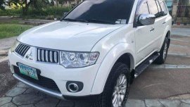 White Mitsubishi Montero Sport 2011 for sale in Cebu 