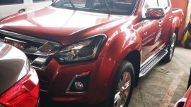 Red Isuzu D-Max 2017 Truck Manual Diesel for sale