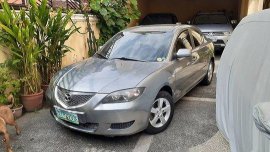 Grey Mazda 3 2005 at 110000 km for sale 