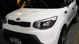 White Kia Soul 2017 for sale in Manila 