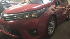 Sell Red 2017 Toyota Corolla Altis at 8800 km 