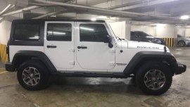 Sell White 2013 Jeep Wrangler Automatic Diesel 