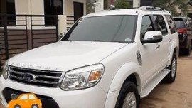 Sell White 2013 Ford Everest Automatic Diesel at 87000 km 