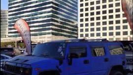 Sell Blue 2014 Hummer H2 at 20000 km 