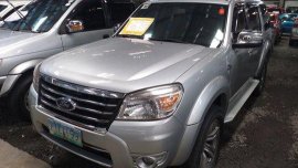 Selling Silver Ford Everest 2010 at 66122 km 