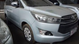 Selling Silver Toyota Innova 2017 Manual Diesel at 26000 km 