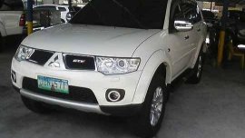 Selling White Mitsubishi Montero Sport 2013 Automatic Diesel 