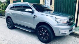 Sell Silver 2017 Ford Everest Automatic Diesel at 30000 km 