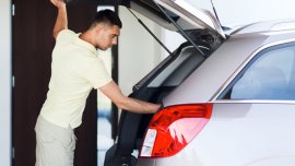 Top 10 tools must have in car trunk for every drive