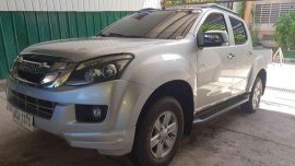 Sell Silver 2014 Isuzu D-Max at 45479 km