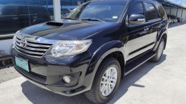 Black 2014 Toyota Fortuner Automatic Diesel for sale 