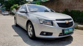 Selling Silver Chevrolet Cruze 2010 Automatic Gasoline
